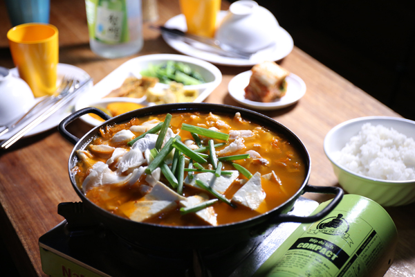 Lẩu Kim Chi Hàn Quốc    ( Vừa) 